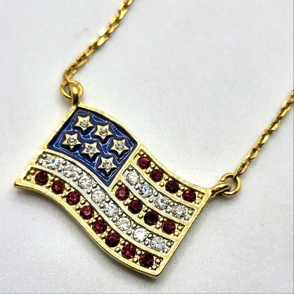 Avon Jewelry - "5/$25" Vintage American Flag Crystal Goldtone Necklace
